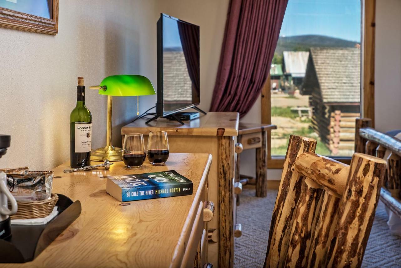 High Country Hotel
